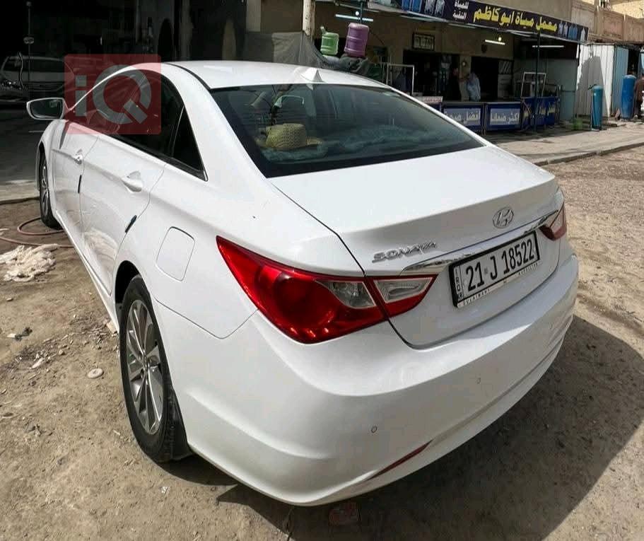 هیوندای سۆناتا